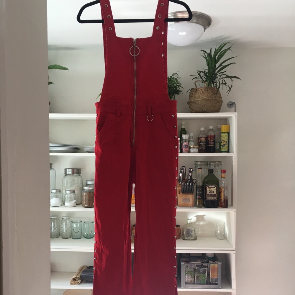 Red overalls / beginning boutique